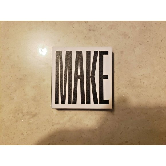 MAKE Beauty Contour / Highlight W2 * 0.22 oz New Fast Shipping - Picture 1 of 3